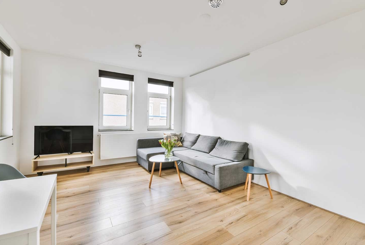 Spacious apartment with parking