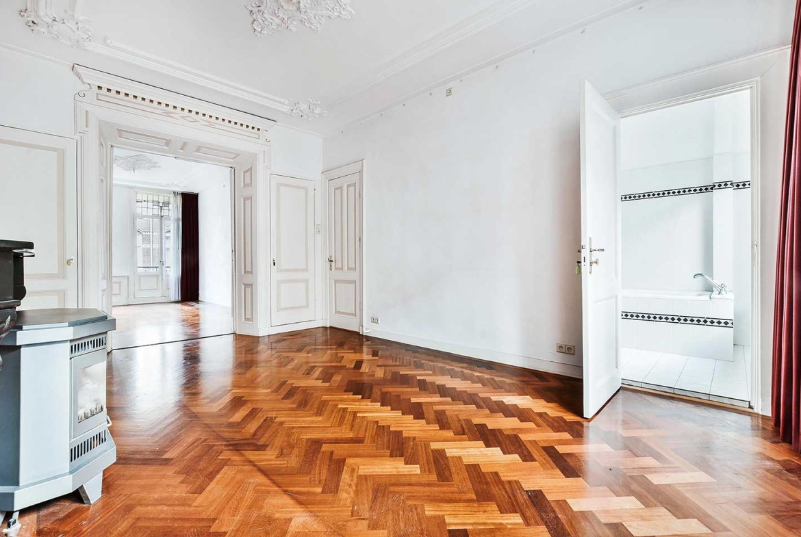 Three-bedroom with garden